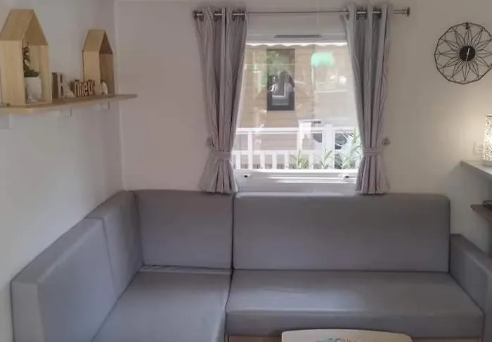 Le Mobilhome De Maelya Kamp alanı